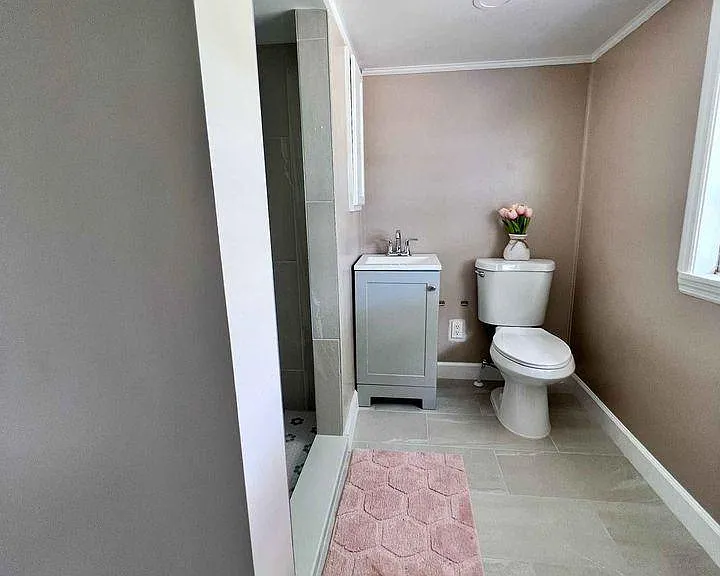 2410 S Brocksmith Rd — Photo 18
