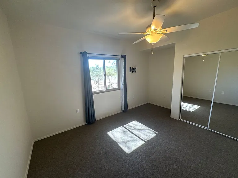 9731 E Kleindale Rd — Photo 16