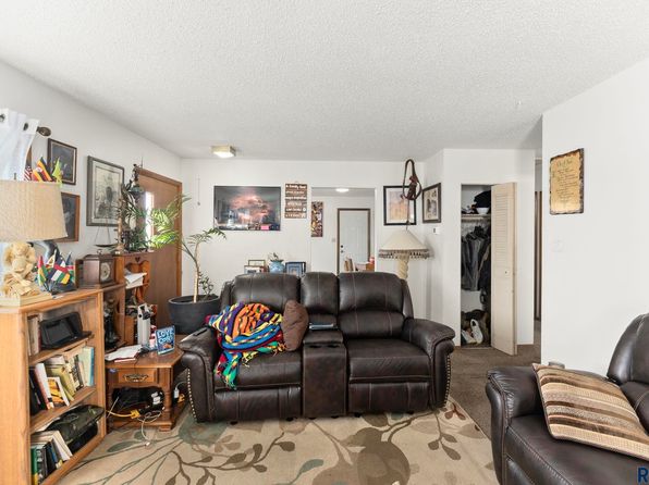 sioux-falls-south-dakota-85832934 picture