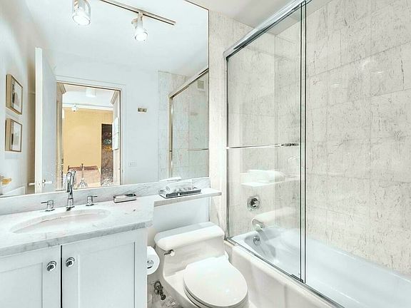 5th image of 2373 Broadway APT 1403