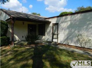 151A Chatham Dr BLDG NO:151, Monroe Township, NJ 08831