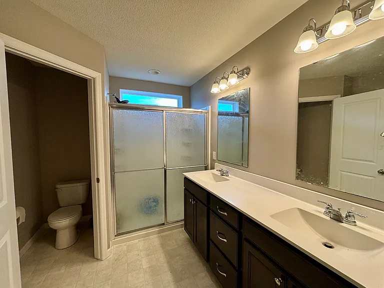 5176 Hampton St NE — Photo 11