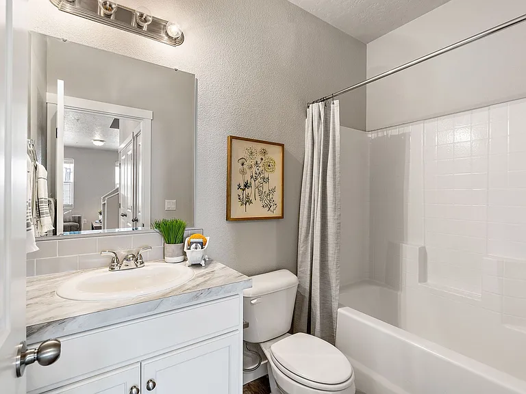 Sunnyvale Village Townhomes — Photo 10