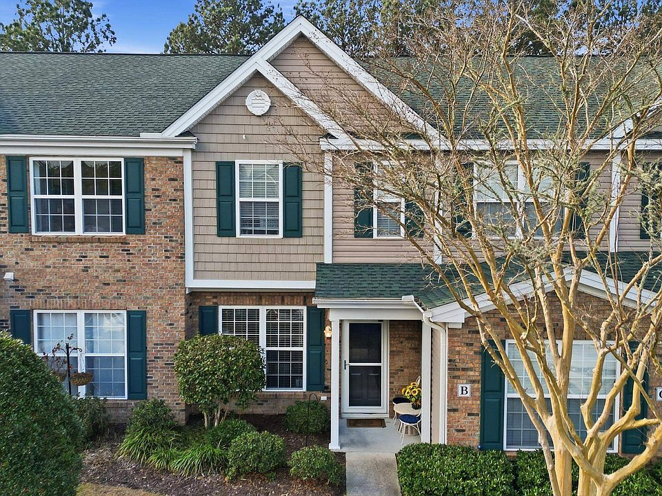 1st image of 152 Chenoa Dr. #B