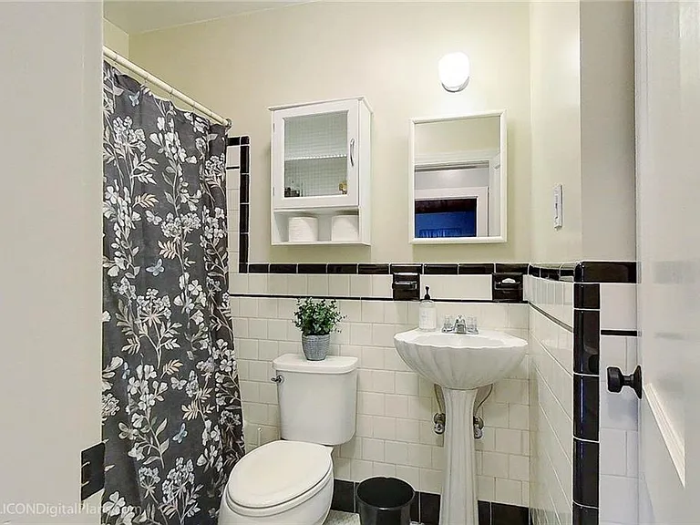 28 Narragansett Ave #1 — Photo 11