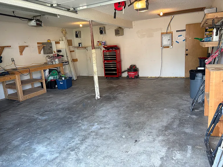 11834 Virginia Ave — Photo 29