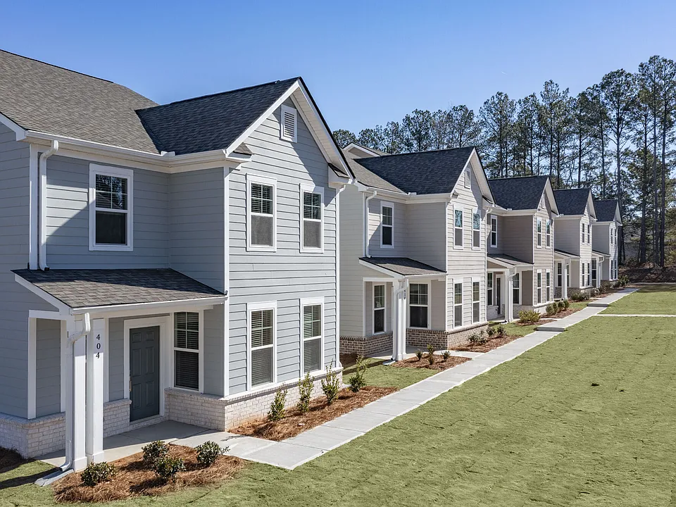 HARMON Cedar Run by Crescent Communities
