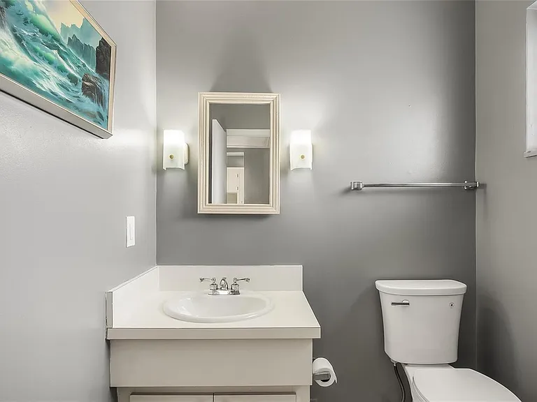 2309 Park Ln #202 — Photo 7