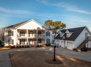 170 Bainbridge Cir, Muscle Shoals, AL 35661