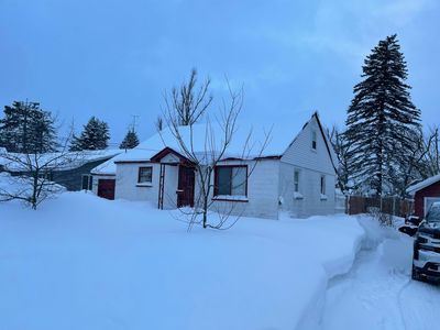 329 E 2nd St, Gaylord, MI, 49735