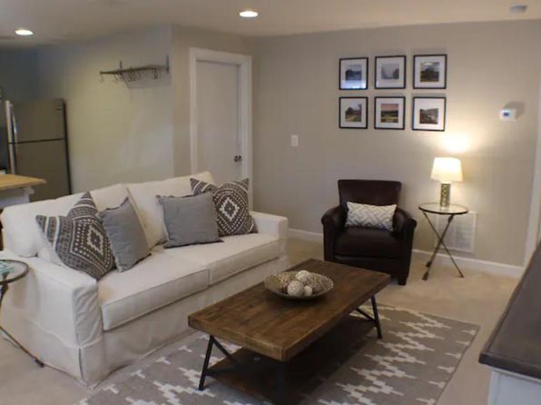 102 Somesso Ct #B