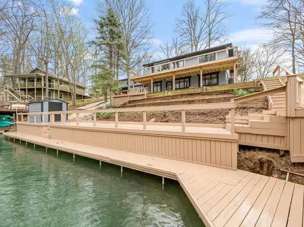 7442 Hemlock Dr, Nineveh, IN 46164