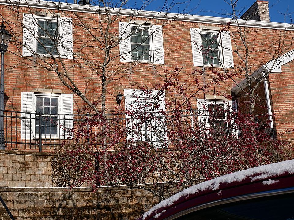 1st image of 2326 Riverfront Pkwy