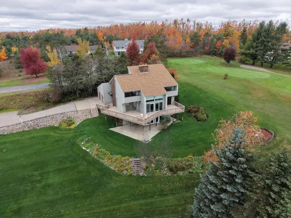 5388 Golfview Ln, Gaylord, MI 49735