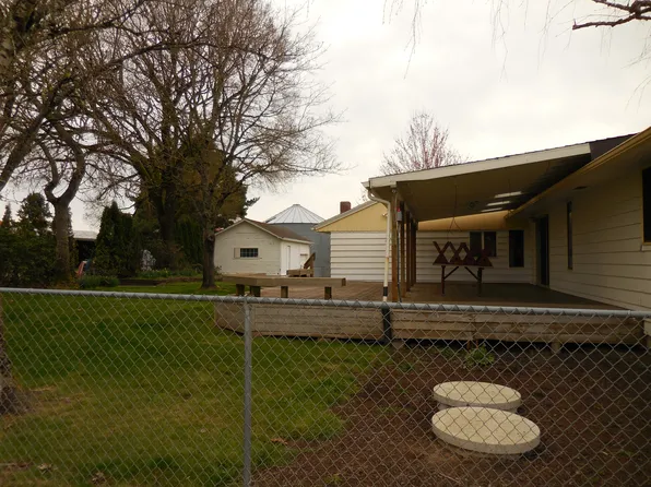 12935 SW Spring Hill Rd, Gaston, OR 97119