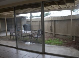 664 Gibbel Rd, Hemet, CA 92543