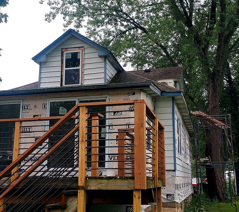 1st image of 24689 N Fox River Dr