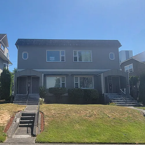 1223 Colby Ave #1223 Photo 1