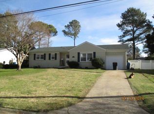 260 Hill Prince Rd, Virginia Beach, VA 23462