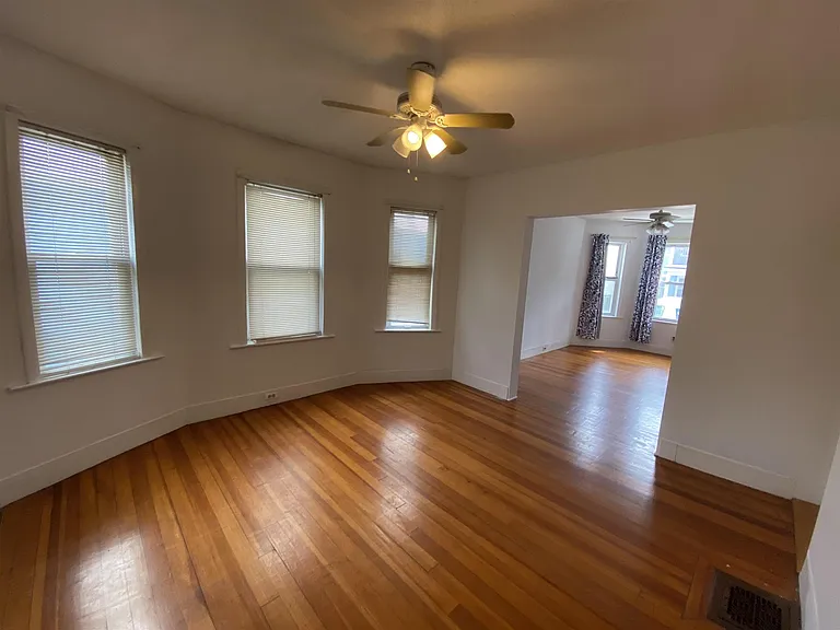 59 Conwell Ave #2 — Photo 1