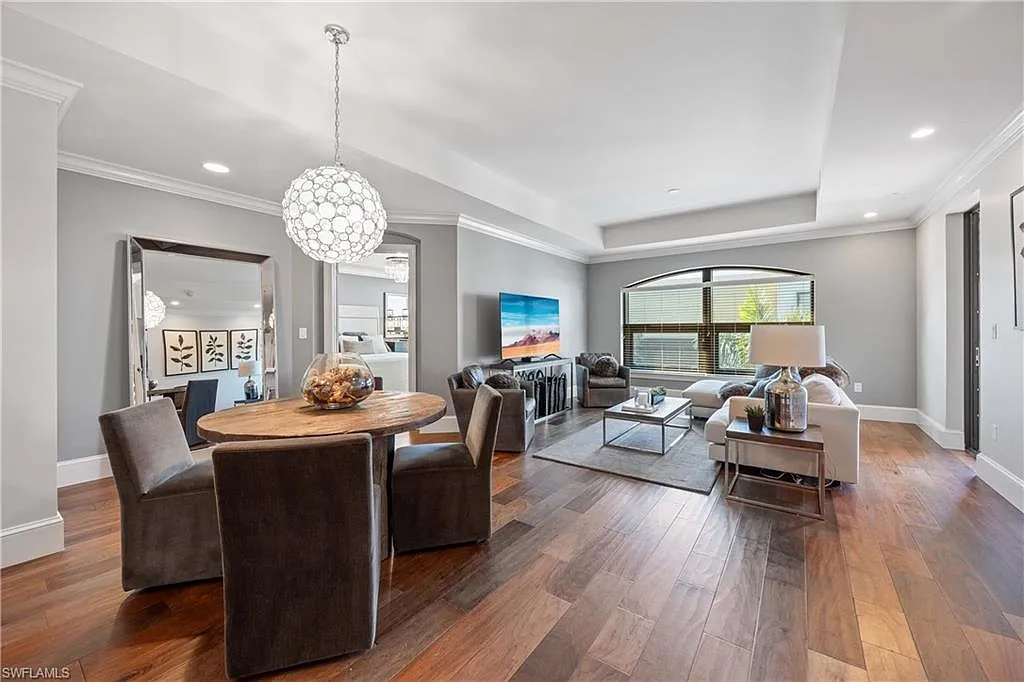2 bed, 2.0 bath, 1475 sqft, $12,000 — Photo 3