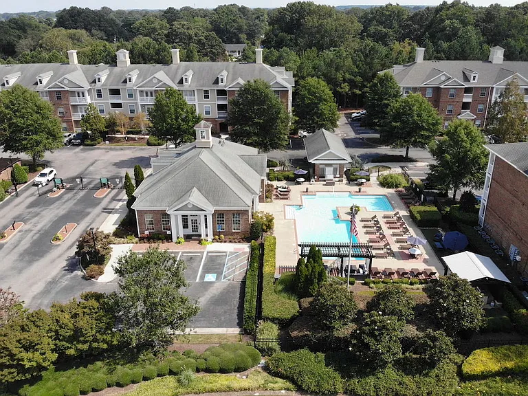 Centerville Manor Apartments — Photo 55