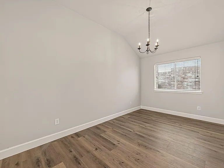 6739 Windy River Ln — Photo 9