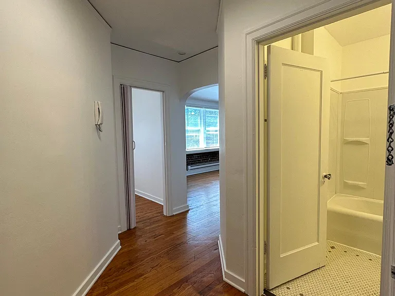 333 Summit Ave E #204 — Photo 13