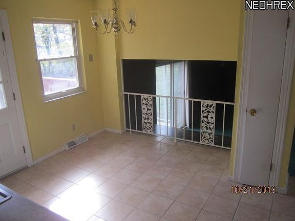 5th image of 5555 Briarcliff Dr