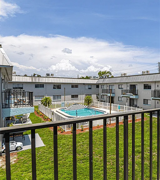 The Cove at 2950 — Photo 10