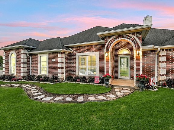 3rd image of 4511 Pool Hill Rd