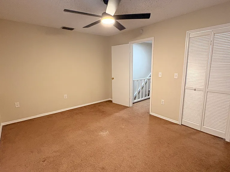 1056 Spirit Lake Rd — Photo 12