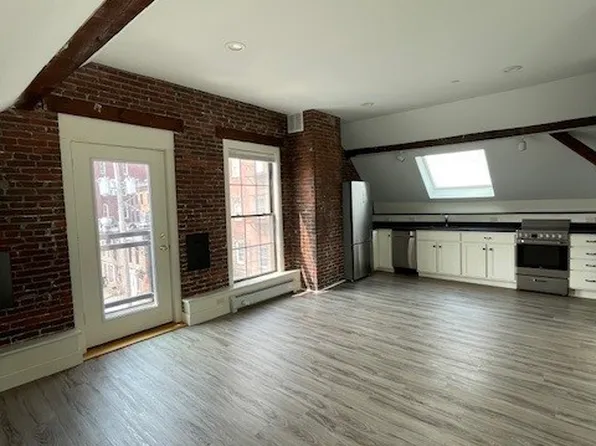 6 Dixon Ave Unit 401, Concord, NH 03301