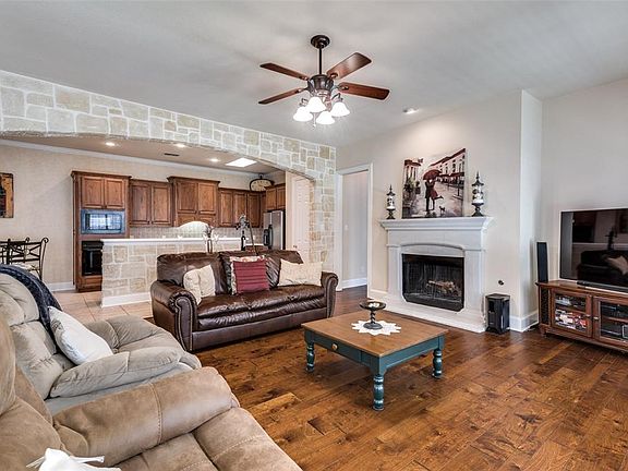 4th image of 4438 Childress Trl
