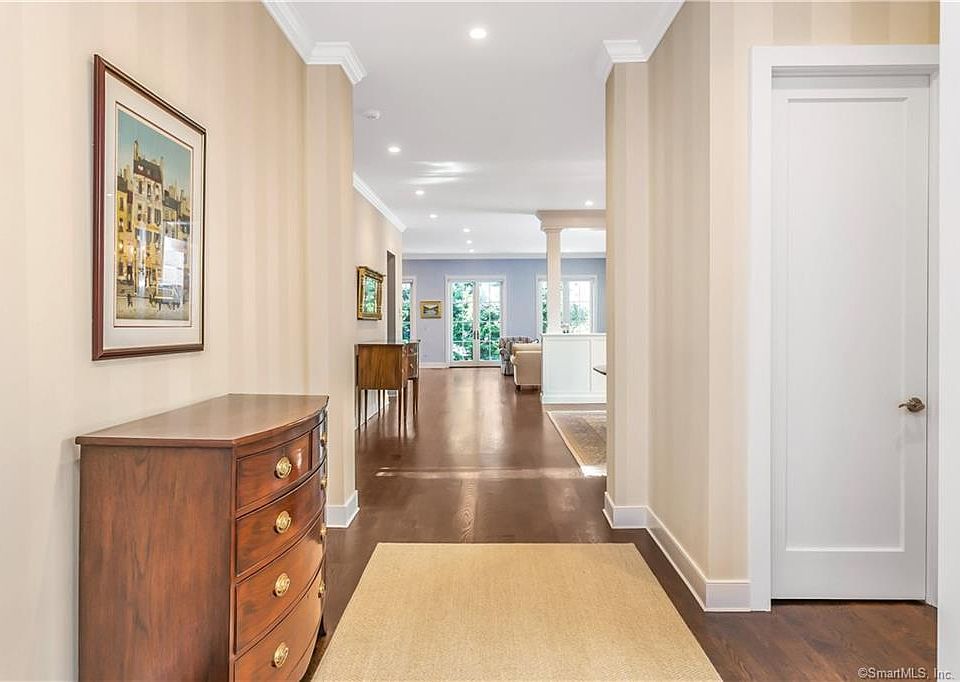 1st image of 36 Kensett Ln #36