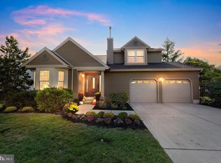 25 Hawk Ln, Marlton, NJ 08053