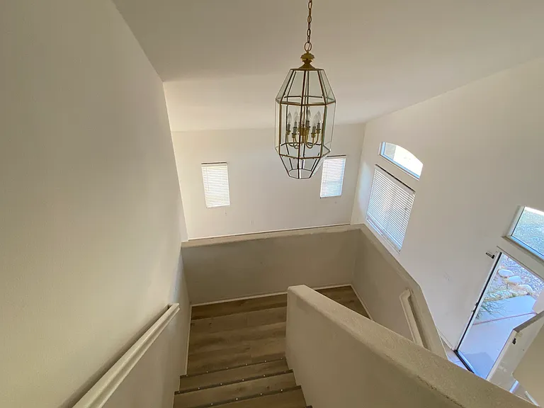14243 Palm Ct — Photo 2