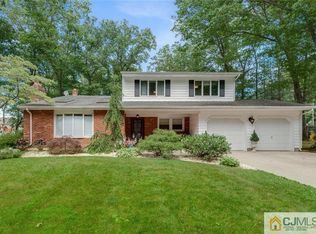 16 Timber Rd, East Brunswick, NJ 08816