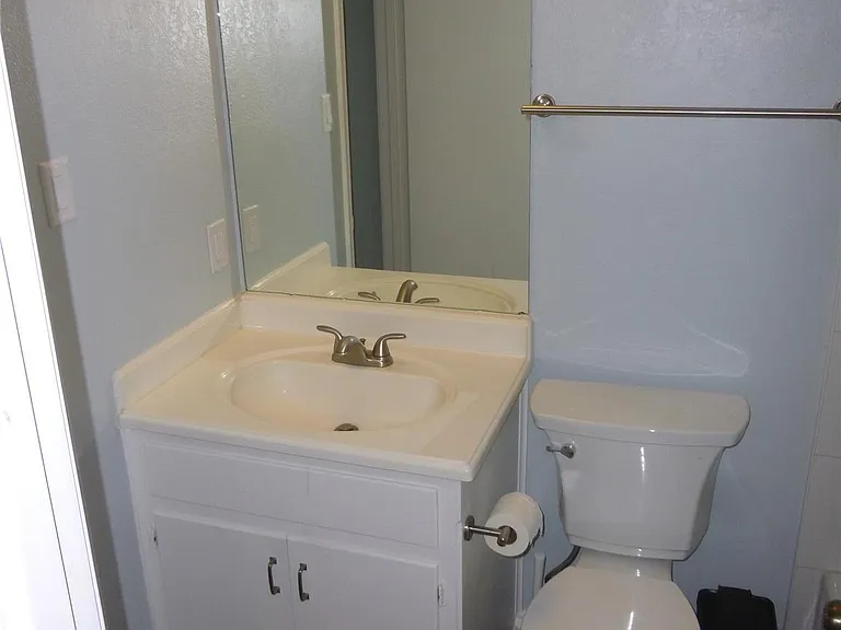 8410A Fathom Cir — Photo 28