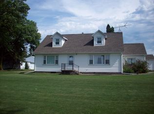 33057 170th St, Dike, IA 50624