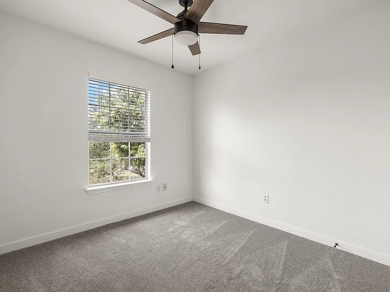 13421 Alysheba Dr — Photo 20
