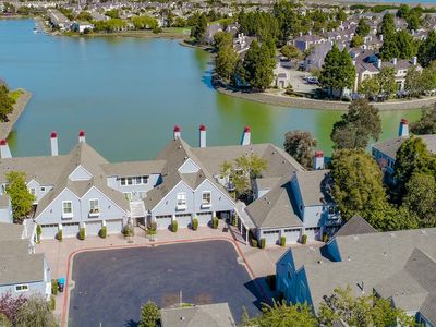 208 Mendocino Way, Redwood City, CA, 94065