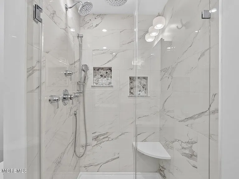 112 Brighton Ave #2A — Photo 11