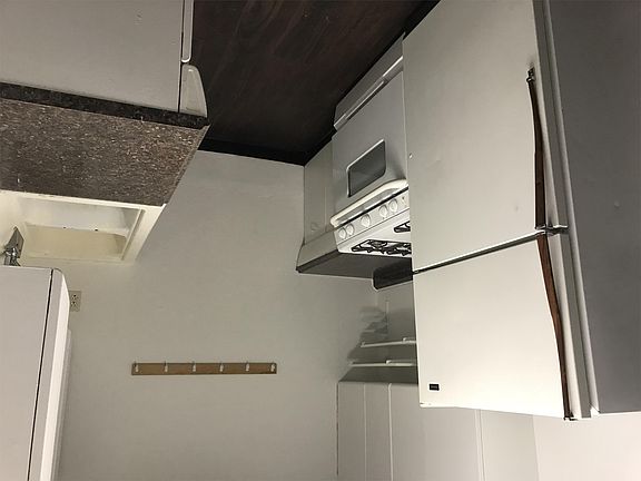 2nd image of 92 Dunbar Ave