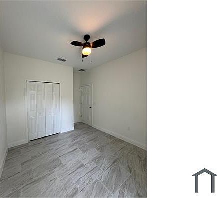 3rd image of 320 S 9th Ave
