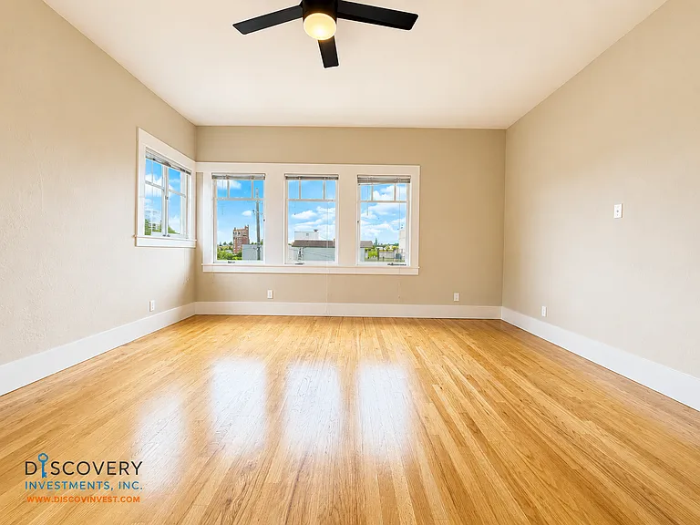 460 Stow Ave — Photo 41