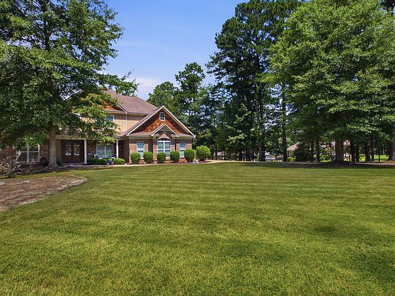 4th image of 8100 Saddlehorn Dr