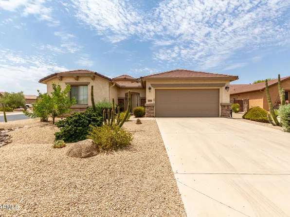 1189 W CUTLEAF Circle, San Tan Valley, AZ 85143