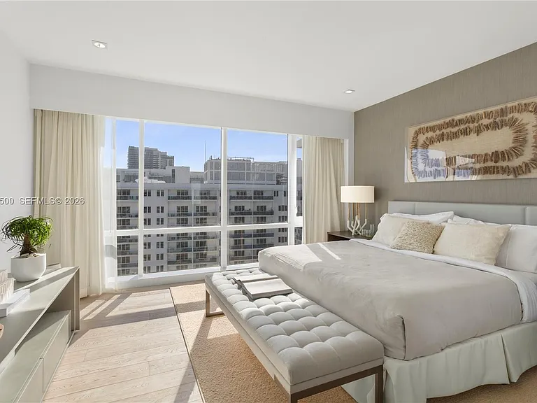 102 24th St #Penthouse 1706 — Photo 9