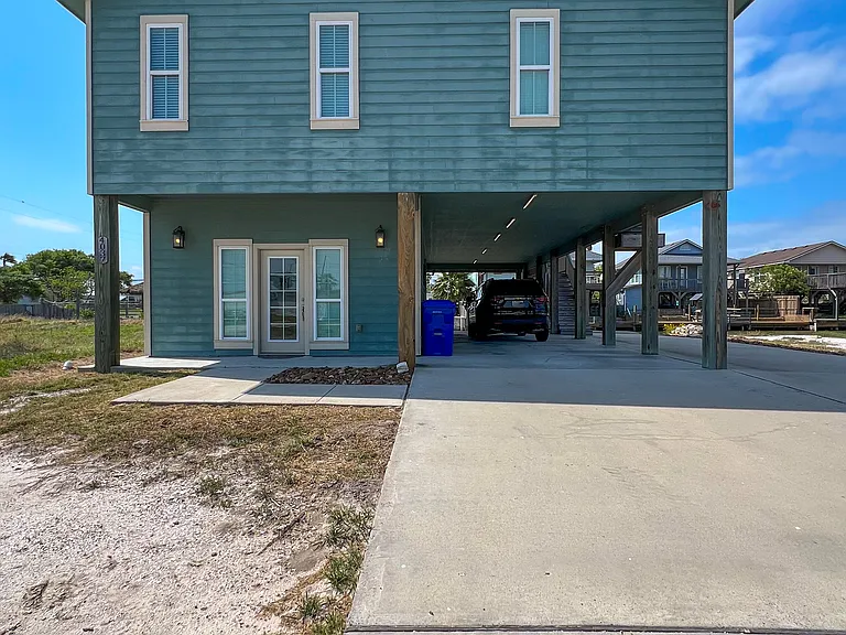 4037 Summit Dr — Photo 21